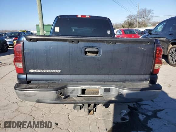 2006 Chevrolet Silverado 1500 Work Truck with VIN 1GCEC19V76Z145848, listed as a Copart auction lot 89205235 with 118,431 mi miles and Salvage title. Bid and sale history available at DreamBid. Image 6.