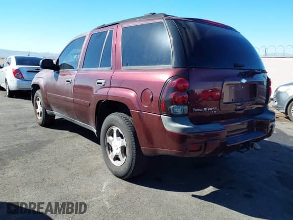 2006 Chevrolet TrailBlazer LT with VIN 1GNDS13S362179556, listed as a IAAI auction lot 43369269 with 193,693 mi miles and . Bid and sale history available at DreamBid. Image 3.