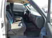 2004 Chevrolet Silverado 1500 LS с VIN 2GCEC19TX41429110, выставлен на аукционе IAAI как лот 42676165 с пробегом Не указан миль и . История ставок и продаж доступна на DreamBid. Изображение 5.