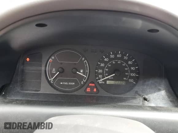 1998 Chevrolet Prizm Lsi z VIN 1Y1SK5287WZ416274, wystawiony jako Copart lot #54705335 z przebiegiem 103 304 mil mil oraz Szkoda całkowita • Salvage title. Historia ofert i sprzedaży dostępna na DreamBid. Obrazek 9.