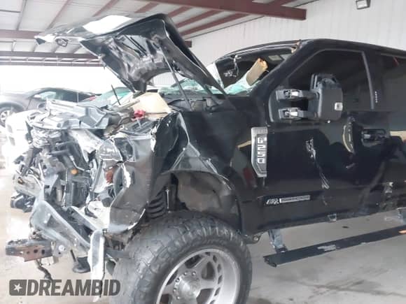 2018 Ford F-250 XL with VIN 1FT7W2BT0JEB18280, listed as a IAAI auction lot 42468353 with Not provided miles and . Bid and sale history available at DreamBid. Image 6.