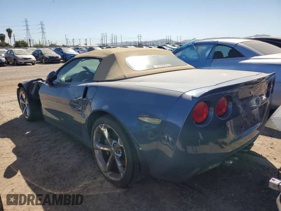 2011 Chevrolet Corvette Z16 Grand Sport 2LT с VIN 1G1YV3DW3B5111001, выставлен на аукционе Copart как лот 71705605 с пробегом 66 525 миль миль и Списание • Salvage title. История ставок и продаж доступна на DreamBid. Изображение 2.