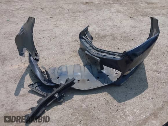 2016 Chevrolet Impala LT с VIN 1G1115S36GU164323, выставлен на аукционе IAAI как лот 42939754 с пробегом 131 297 миль миль и . История ставок и продаж доступна на DreamBid. Изображение 12.