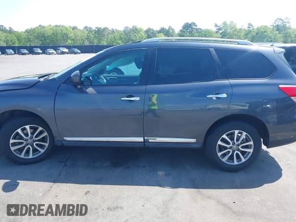 2013 Nissan Pathfinder SV z VIN 5N1AR2MM0DC655505, wystawiony jako IAAI lot #41998988 z przebiegiem 140 512 mil mil oraz . Historia ofert i sprzedaży dostępna na DreamBid. Obrazek 14.