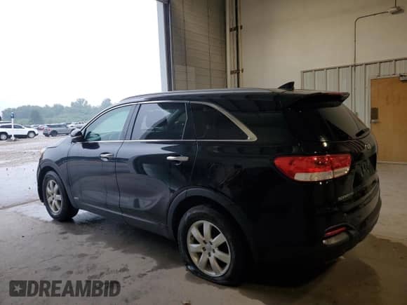 2018 Kia Sorento LX z VIN 5XYPGDA33JG383809, wystawiony jako Copart lot #67726675 z przebiegiem 114 685 mil mil oraz Czysty tytuł • Clean title. Historia ofert i sprzedaży dostępna na DreamBid. Obrazek 2.