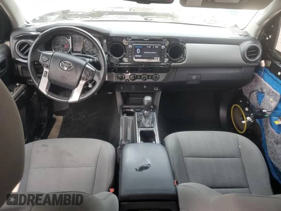 2017 Toyota Tacoma SR5 with VIN 3TMCZ5AN1HM100059, listed as a Copart auction lot 71779535 with 133,123 mi miles and Clean title. Bid and sale history available at DreamBid. Image 8.