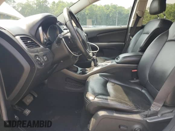 2016 Dodge Journey Crossroad с VIN 3C4PDDGG9GT116856, выставлен на аукционе Copart как лот 67251015 с пробегом 77 362 миль миль и Списание • Salvage title. История ставок и продаж доступна на DreamBid. Изображение 7.