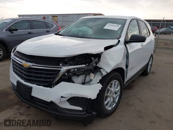 2022 Chevrolet Equinox LS z VIN 3GNAXHEV1NS245240, wystawiony jako IAAI lot #42064958 z przebiegiem 12 537 mil mil oraz . Historia ofert i sprzedaży dostępna na DreamBid. Obrazek 6.