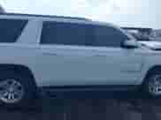 2017 Chevrolet Suburban LT с VIN 1GNSCHKC4HR217572, выставлен на аукционе IAAI как лот 42064775 с пробегом 150 319 миль миль и . История ставок и продаж доступна на DreamBid. Изображение 13.