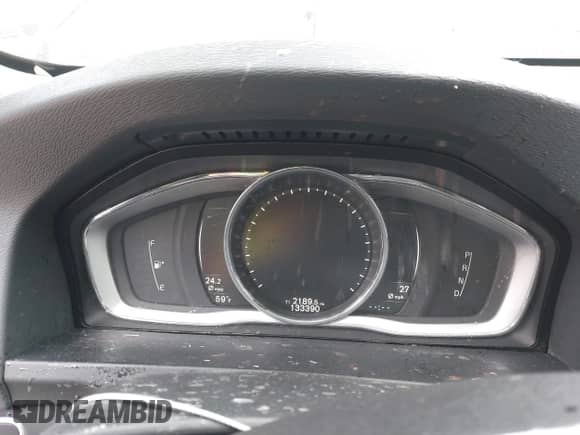 2018 Volvo S60 Dynamic с VIN YV126MFL4J2451044, выставлен на аукционе IAAI как лот 41815799 с пробегом 133 390 миль миль и . История ставок и продаж доступна на DreamBid. Изображение 7.