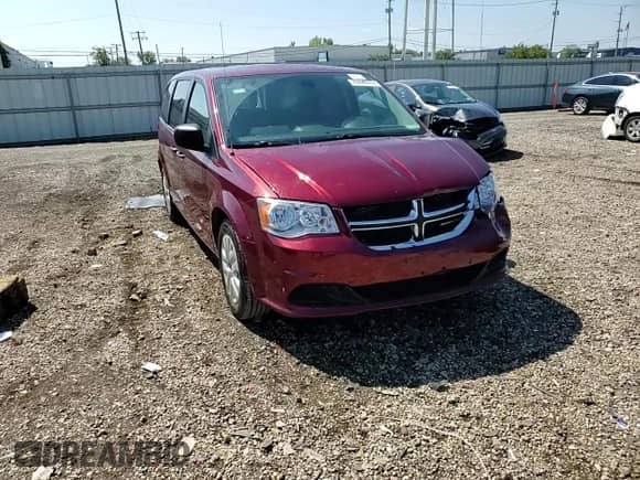 2019 Dodge Grand Caravan SE with VIN 2C4RDGBG6KR669560, listed as a Copart auction lot 70696575 with 60,584 mi miles and Salvage title. Bid and sale history available at DreamBid. Image 14.