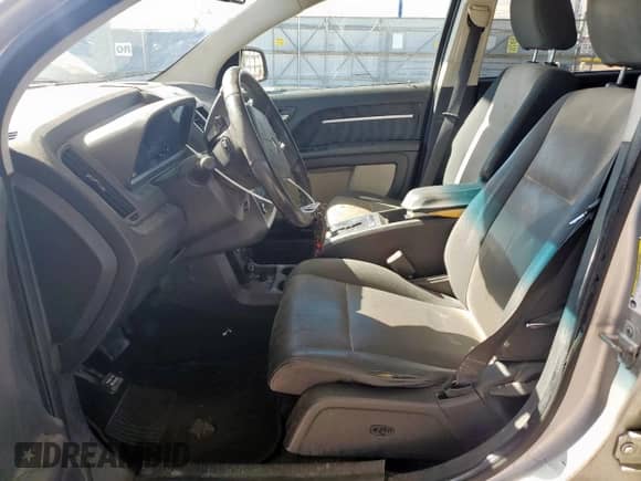 2009 Dodge Journey SXT с VIN 3D4GG57V59T241760, выставлен на аукционе Copart как лот 80456025 с пробегом 212 459 миль миль и Списание • Salvage title. История ставок и продаж доступна на DreamBid. Изображение 7.