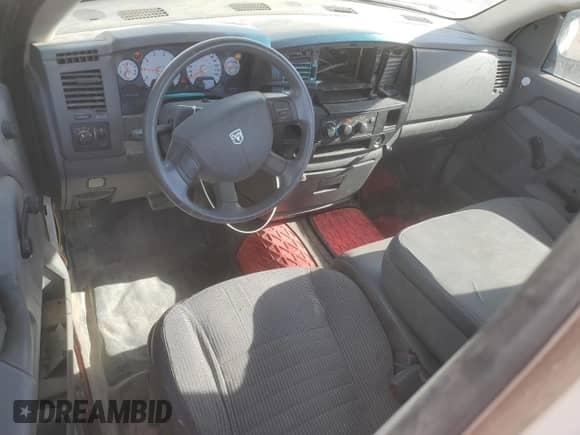 2008 Dodge 1500 ST z VIN 1D7HA16K18J132002, wystawiony jako Copart lot #85091744 z przebiegiem 337 133 mil mil oraz Szkoda całkowita • Salvage title. Historia ofert i sprzedaży dostępna na DreamBid. Obrazek 8.
