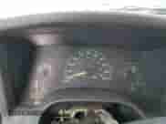 1997 Chevrolet Blazer LS z VIN 1GNDT13W2V2128712, wystawiony jako Copart lot #69841254 z przebiegiem 196 720 mil mil oraz Szkoda całkowita • Salvage title. Historia ofert i sprzedaży dostępna na DreamBid. Obrazek 9.