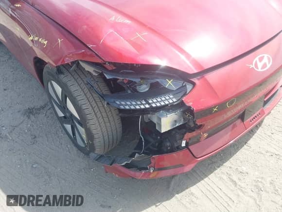 2024 Hyundai Ioniq 6 SE с VIN KMHM24AA9RA072702, выставлен на аукционе IAAI как лот 41821409 с пробегом 13 944 миль миль и . История ставок и продаж доступна на DreamBid. Изображение 6.