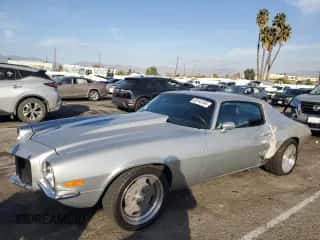 1971 Chevrolet Camaro z VIN 124871L500549, wystawiony jako Copart lot #85144154 z przebiegiem 18 833 mil mil oraz Szkoda całkowita • Salvage title. Historia ofert i sprzedaży dostępna na DreamBid. Obrazek 1.