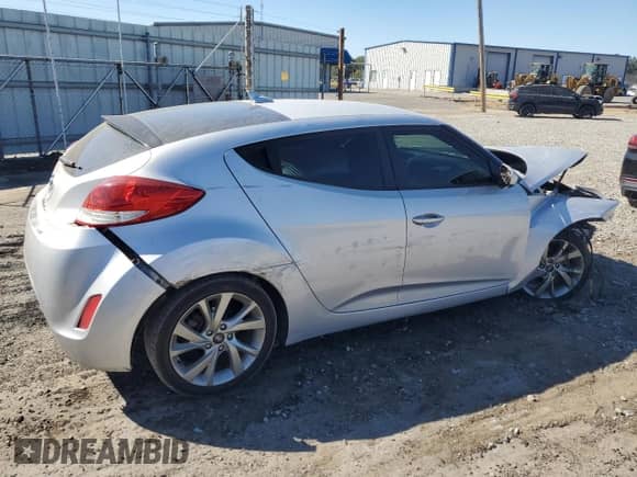 2016 Hyundai Veloster с VIN KMHTC6AD6GU278523, выставлен на аукционе Copart как лот 77012834 с пробегом 95 079 миль миль и Чистый • Clean title. История ставок и продаж доступна на DreamBid. Изображение 3.