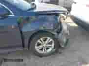 2015 Chevrolet Equinox LT с VIN 2GNALBEK9F1171240, выставлен на аукционе IAAI как лот 43155182 с пробегом 187 883 миль миль и . История ставок и продаж доступна на DreamBid. Изображение 6.