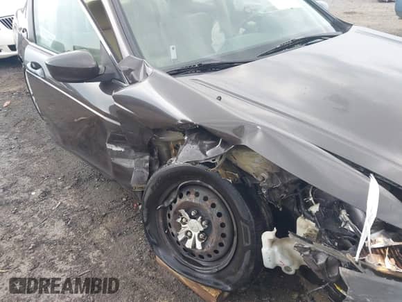 2012 Honda Accord LX z VIN 1HGCP2F31CA003334, wystawiony jako IAAI lot #43263557 z przebiegiem 130 168 mil mil oraz . Historia ofert i sprzedaży dostępna na DreamBid. Obrazek 6.