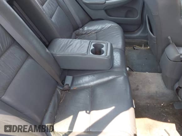 2004 Honda Accord EX with VIN 1HGCM56824A101912, listed as a IAAI auction lot 42379123 with 277,506 mi miles and . Bid and sale history available at DreamBid. Image 8.