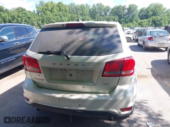 2016 Dodge Journey R/T with VIN 3C4PDDEG0GT109622, listed as a IAAI auction lot 42710589 with 132,035 mi miles and . Bid and sale history available at DreamBid. Image 16.