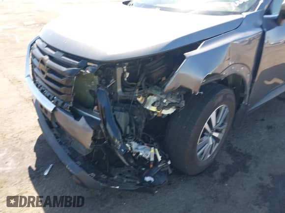 2023 Nissan Pathfinder SL with VIN 5N1DR3CCXPC219163, listed as a IAAI auction lot 43249827 with 41,400 mi miles and . Bid and sale history available at DreamBid. Image 6.