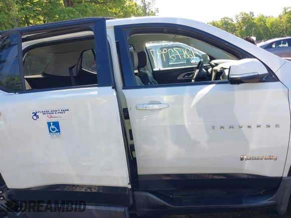 2021 Chevrolet Traverse RS с VIN 1GNERJKWXMJ119703, выставлен на аукционе IAAI как лот 42172947 с пробегом 30 803 миль миль и . История ставок и продаж доступна на DreamBid. Изображение 13.