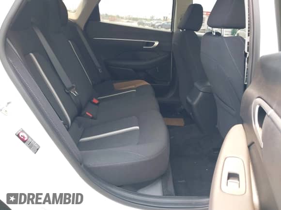 2022 Hyundai Sonata SE с VIN KMHL24JA3NA228142, выставлен на аукционе IAAI как лот 43039418 с пробегом 10 471 миль миль и . История ставок и продаж доступна на DreamBid. Изображение 8.