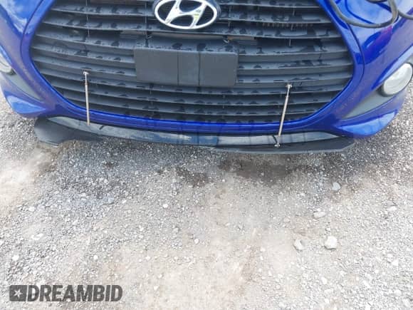 2013 Hyundai Veloster Turbo с VIN KMHTC6AE2DU163910, выставлен на аукционе IAAI как лот 42880099 с пробегом 244 002 миль миль и . История ставок и продаж доступна на DreamBid. Изображение 6.