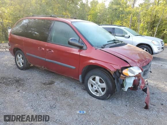 2006 Dodge Caravan SXT with VIN 1D4GP45R76B758281, listed as a Copart auction lot 66809645 with 205,112 mi miles and Salvage title. Bid and sale history available at DreamBid. Image 4.