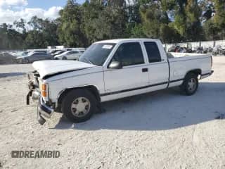 1998 GMC Sierra 1500 z VIN 1GTEC19M3WE518866, wystawiony jako Copart lot #80065654 z przebiegiem 462 621 mil mil oraz Szkoda całkowita • Salvage title. Historia ofert i sprzedaży dostępna na DreamBid. Obrazek 1.