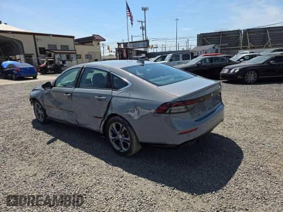 2024 Honda Accord EX-L z VIN 1HGCY2F62RA022748, wystawiony jako Copart lot #90874655 z przebiegiem 15 832 mil mil oraz Szkoda całkowita • Salvage title. Historia ofert i sprzedaży dostępna na DreamBid. Obrazek 2.