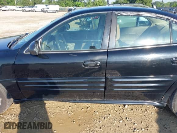 2002 Pontiac Grand Am SE1 z VIN 1G2NF52E82C262400, wystawiony jako IAAI lot #42707017 z przebiegiem 170 315 mil mil oraz . Historia ofert i sprzedaży dostępna na DreamBid. Obrazek 15.