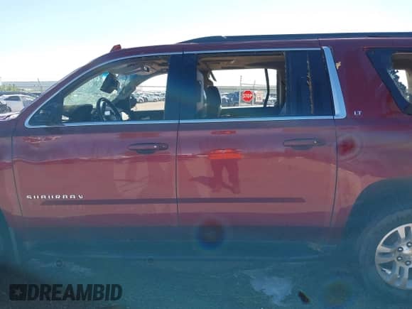 2019 Chevrolet Suburban LT с VIN 1GNSKHKC7KR226017, выставлен на аукционе IAAI как лот 42608510 с пробегом 124 577 миль миль и . История ставок и продаж доступна на DreamBid. Изображение 14.