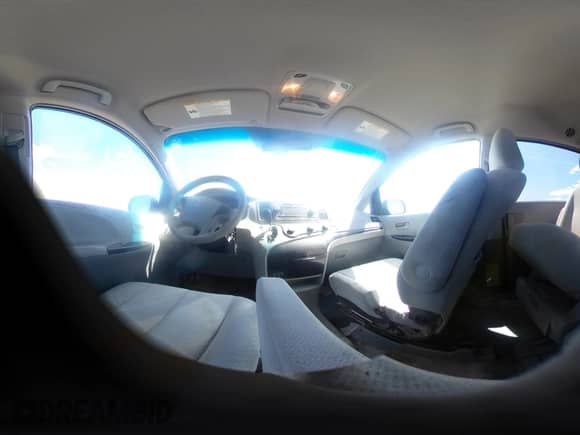 2012 Toyota Sienna with VIN 5TDKA3DC8CS014421, listed as a IAAI auction lot 42796292 with 227,527 mi miles and . Bid and sale history available at DreamBid. Image 18.