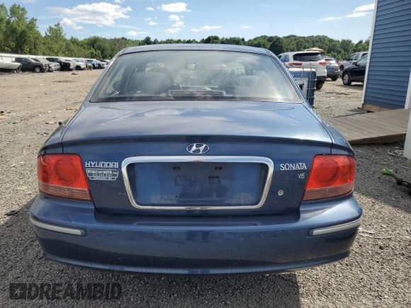 2004 Hyundai Sonata GLS с VIN KMHWF35H24A978035, выставлен на аукционе Copart как лот 65956915 с пробегом 195 300 миль миль и Чистый • Clean title. История ставок и продаж доступна на DreamBid. Изображение 6.