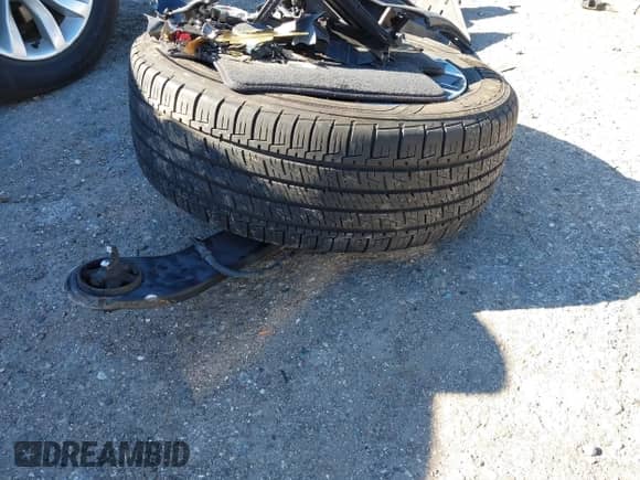 2019 Hyundai Tucson Sport z VIN KM8J33AL5KU902933, wystawiony jako IAAI lot #41286316 z przebiegiem 73 799 mil mil oraz . Historia ofert i sprzedaży dostępna na DreamBid. Obrazek 12.