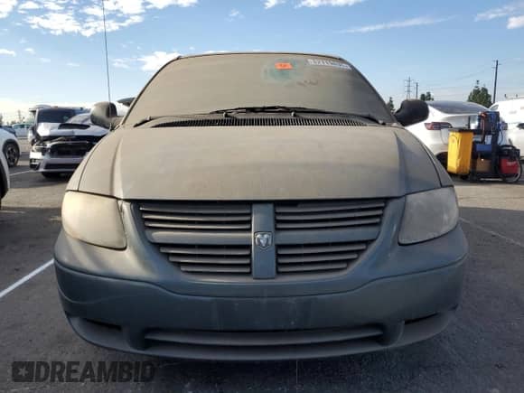 2006 Dodge Caravan SXT with VIN 1D4GP45R16B574258, listed as a Copart auction lot 82119895 with 97,658 mi miles and Clean title. Bid and sale history available at DreamBid. Image 5.