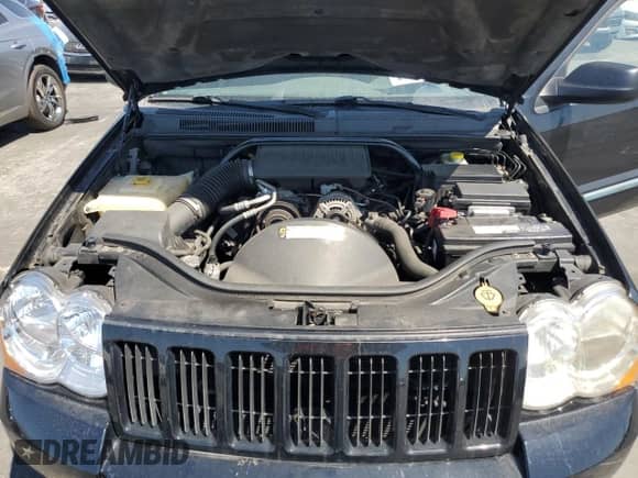 2008 Jeep Grand Cherokee Laredo с VIN 1J8GS48K78C177279, выставлен на аукционе Copart как лот 69811325 с пробегом 155 191 миль миль и Чистый • Clean title. История ставок и продаж доступна на DreamBid. Изображение 12.