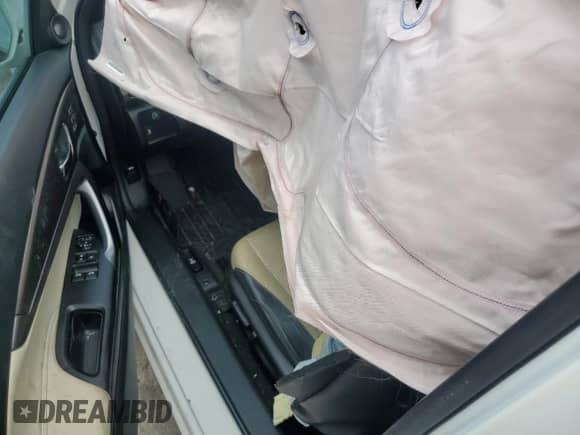 2016 Honda Accord EX-L with VIN 1HGCT2B88GA001177, listed as a Copart auction lot 67475615 with Not provided miles and Salvage title. Bid and sale history available at DreamBid. Image 8.