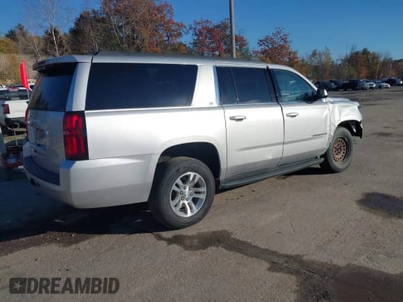 2019 Chevrolet Suburban LT с VIN 1GNSKHKC4KR289284, выставлен на аукционе IAAI как лот 43527937 с пробегом 175 691 миль миль и . История ставок и продаж доступна на DreamBid. Изображение 4.