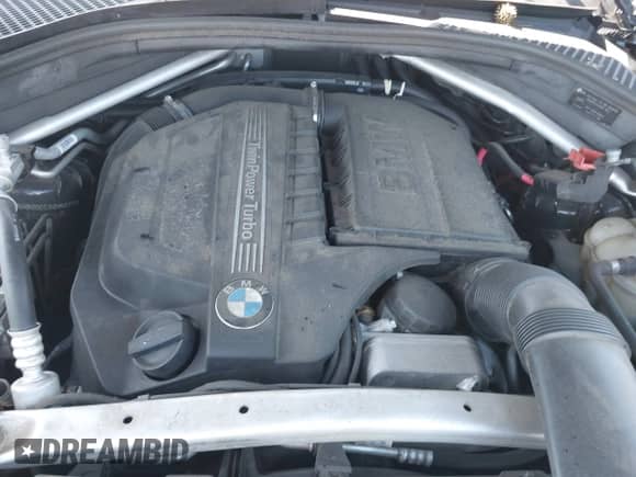 2017 BMW X5 xDrive35i с VIN 5UXKR0C53H0V68159, выставлен на аукционе IAAI как лот 43345658 с пробегом 148 141 миль миль и . История ставок и продаж доступна на DreamBid. Изображение 10.