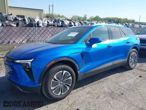 2024 Chevrolet Blazer EV eAWD LT с VIN 3GNKDBRJ5RS252280, выставлен на аукционе IAAI как лот 42228266 с пробегом 4 359 миль миль и . История ставок и продаж доступна на DreamBid. Изображение 22.