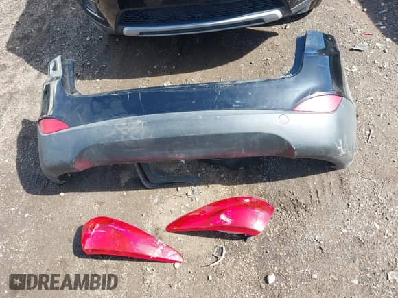 2013 Hyundai Tucson GLS с VIN KM8JUCAC3DU644296, выставлен на аукционе IAAI как лот 43423888 с пробегом 136 332 миль миль и . История ставок и продаж доступна на DreamBid. Изображение 12.