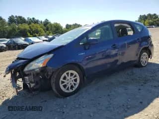 2013 Toyota Prius Two с VIN JTDZN3EU2D3235476, выставлен на аукционе Copart как лот 70589635 с пробегом Не указан миль и На запчасти • Non repairable. История ставок и продаж доступна на DreamBid. Изображение 1.