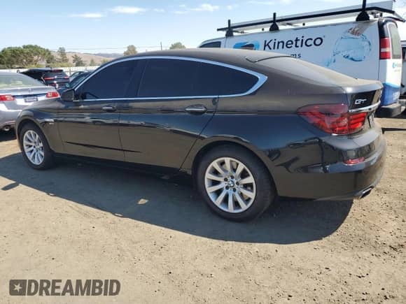 2010 BMW 5 Series 550i Gran Turismo xDrive с VIN WBASP4C58AC341050, выставлен на аукционе Copart как лот 72443984 с пробегом 120 782 миль миль и Списание • Salvage title. История ставок и продаж доступна на DreamBid. Изображение 2.