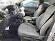 2017 Hyundai Santa Fe 2.4L с VIN 5XYZTDLB7HG457316, выставлен на аукционе Copart как лот 81587655 с пробегом 162 563 миль миль и Списание • Salvage title. История ставок и продаж доступна на DreamBid. Изображение 7.