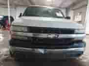 2001 Chevrolet Silverado 2500HD LS с VIN 1GCHC23U61F178515, выставлен на аукционе IAAI как лот 41284539 с пробегом 221 175 миль миль и . История ставок и продаж доступна на DreamBid. Изображение 12.