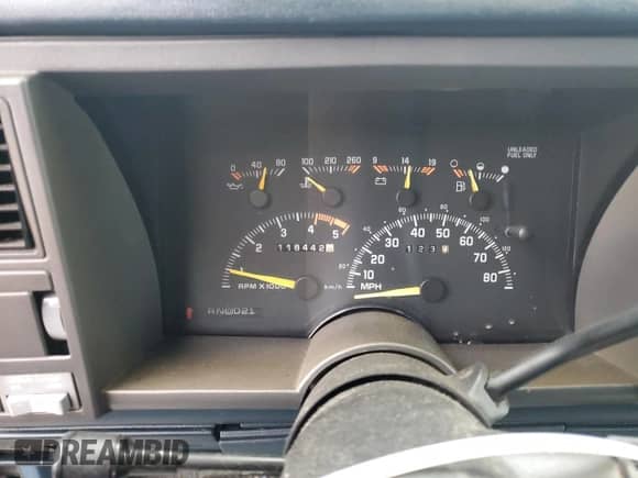 1994 Chevrolet Suburban with VIN 1GNFK16K4RJ348093, listed as a Copart auction lot 87352784 with 118,442 mi miles and Non repairable. Bid and sale history available at DreamBid. Image 9.