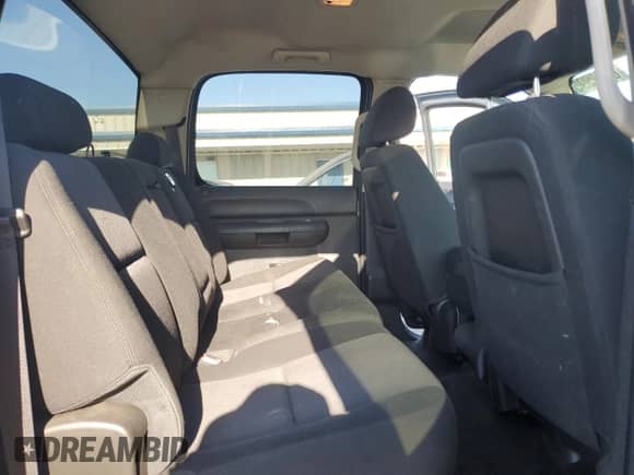 2012 Chevrolet Silverado 1500 LS z VIN 3GCPCREA1CG243151, wystawiony jako Copart lot #68725955 z przebiegiem 130 853 mil mil oraz Szkoda całkowita • Salvage title. Historia ofert i sprzedaży dostępna na DreamBid. Obrazek 10.